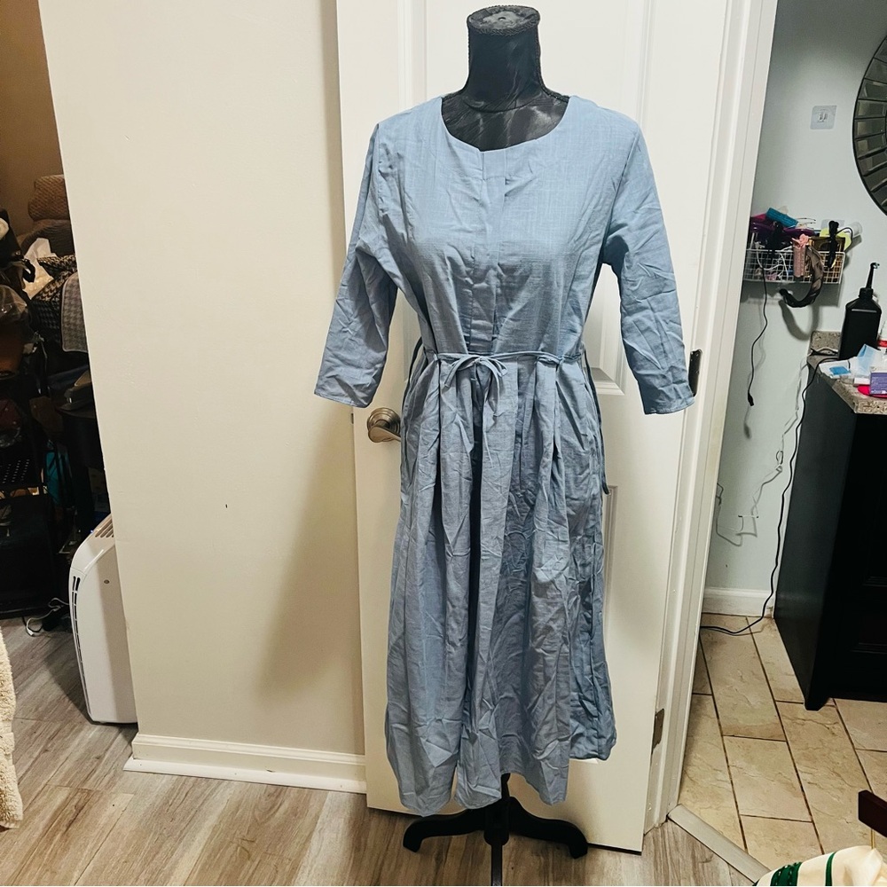 Elegant Blue Midi Dress